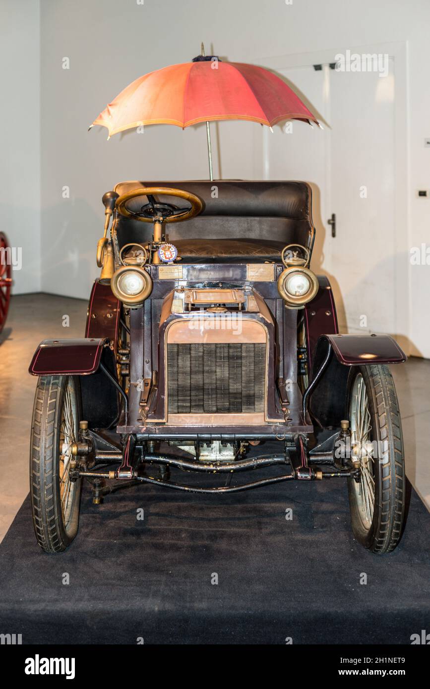 Malaga, Spain - December 7, 2016: Vintage Antique 1904 Minerva Belgium car displayed at Malaga Automobile Museum in Spain. Stock Photo