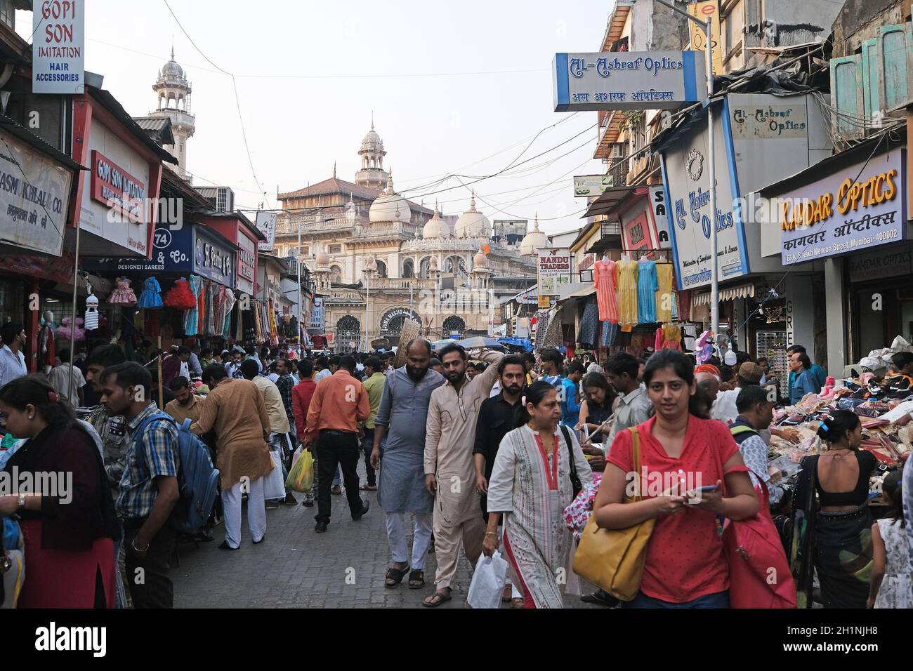 Crawford market area in Mumbai, India Stock Photo Alamy