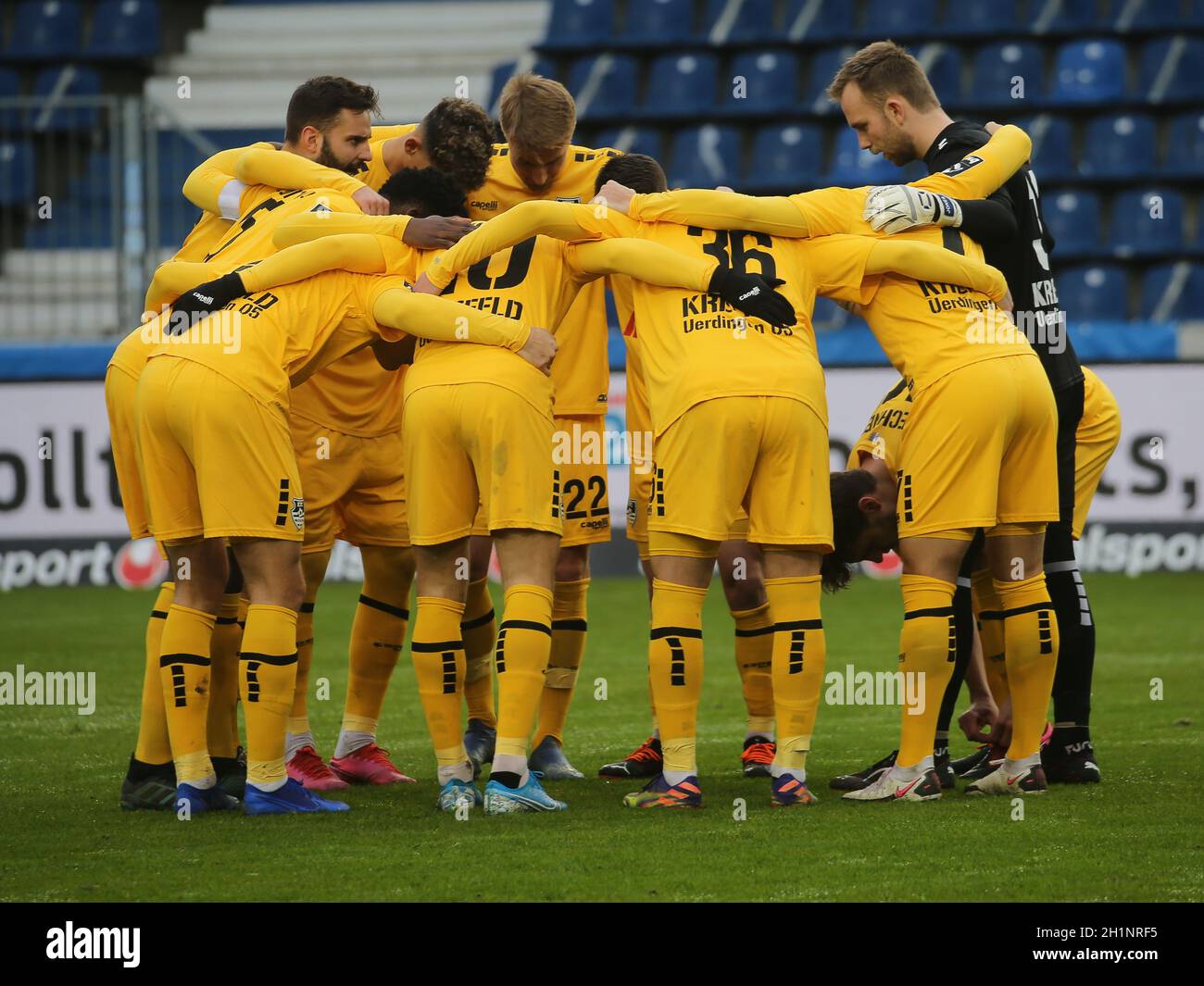 Teambesprechung KFC Uerdingen 05  DFB 3.Liga Saison 2020-21 Stock Photo