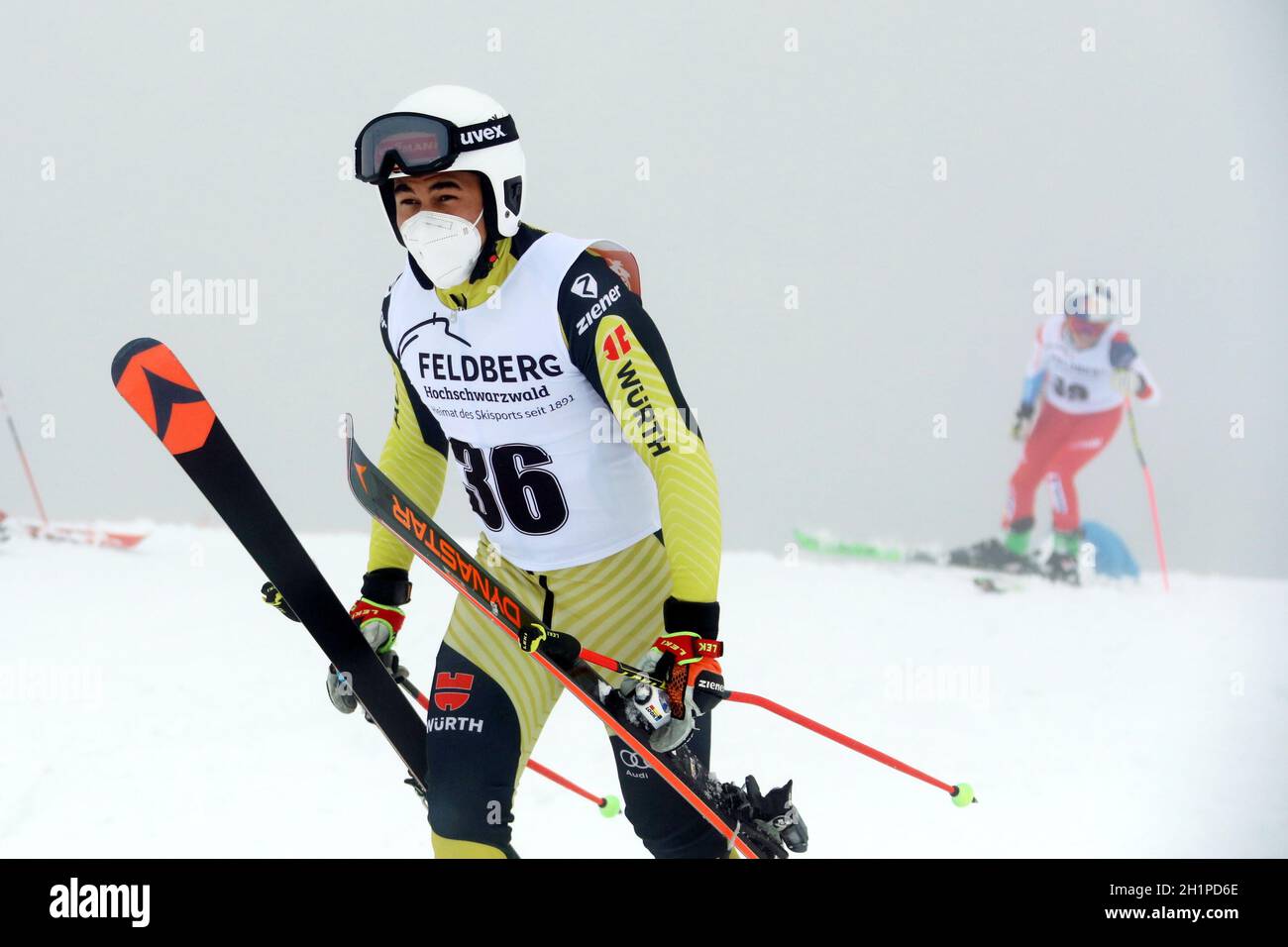 Florian Fischer (Deutschland) beim FIS Ski Cross Weltcup Feldberg 2021 Stock Photo