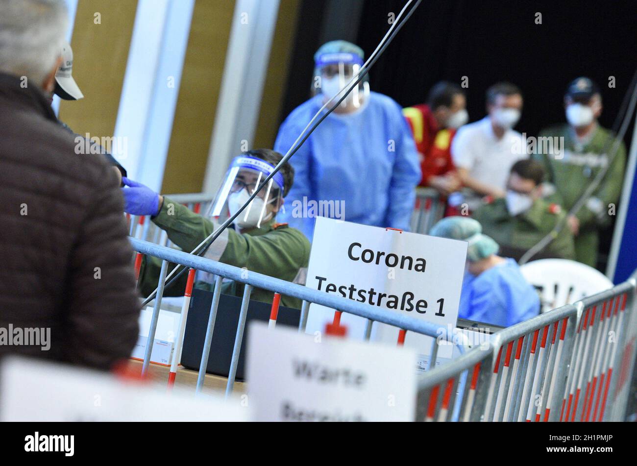Corona Antigen Test in Österreich (Europa) - Corona antigen test in Austria (Europe) Stock Photo
