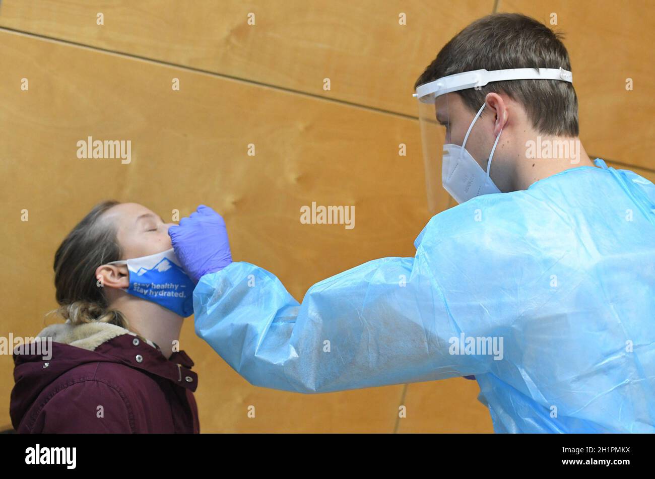 Corona Antigen Test in Österreich (Europa) - Corona antigen test in Austria (Europe) Stock Photo