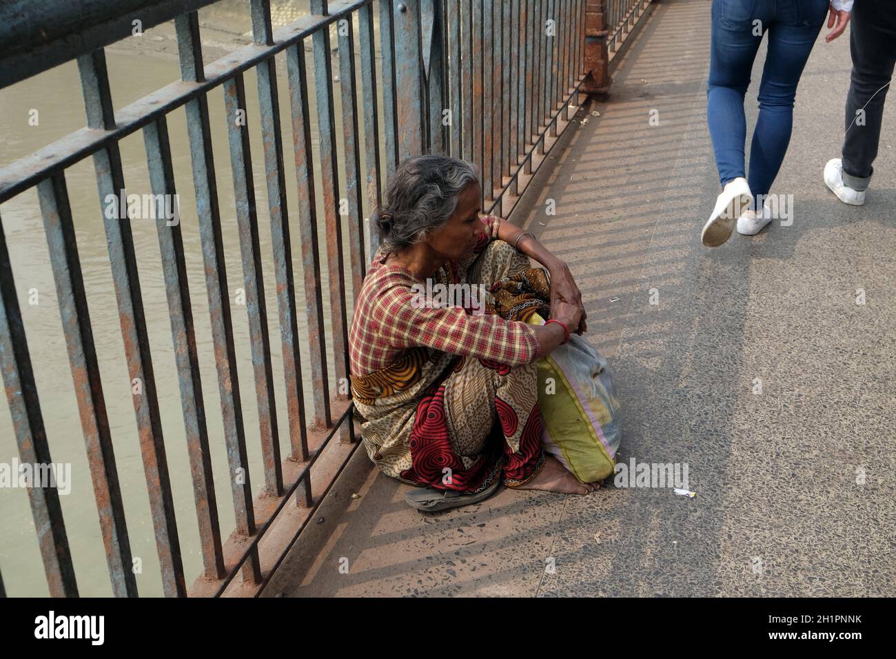 Beggars are the most disadvantaged castes living in the streets, Kolkata, India Stock Photo