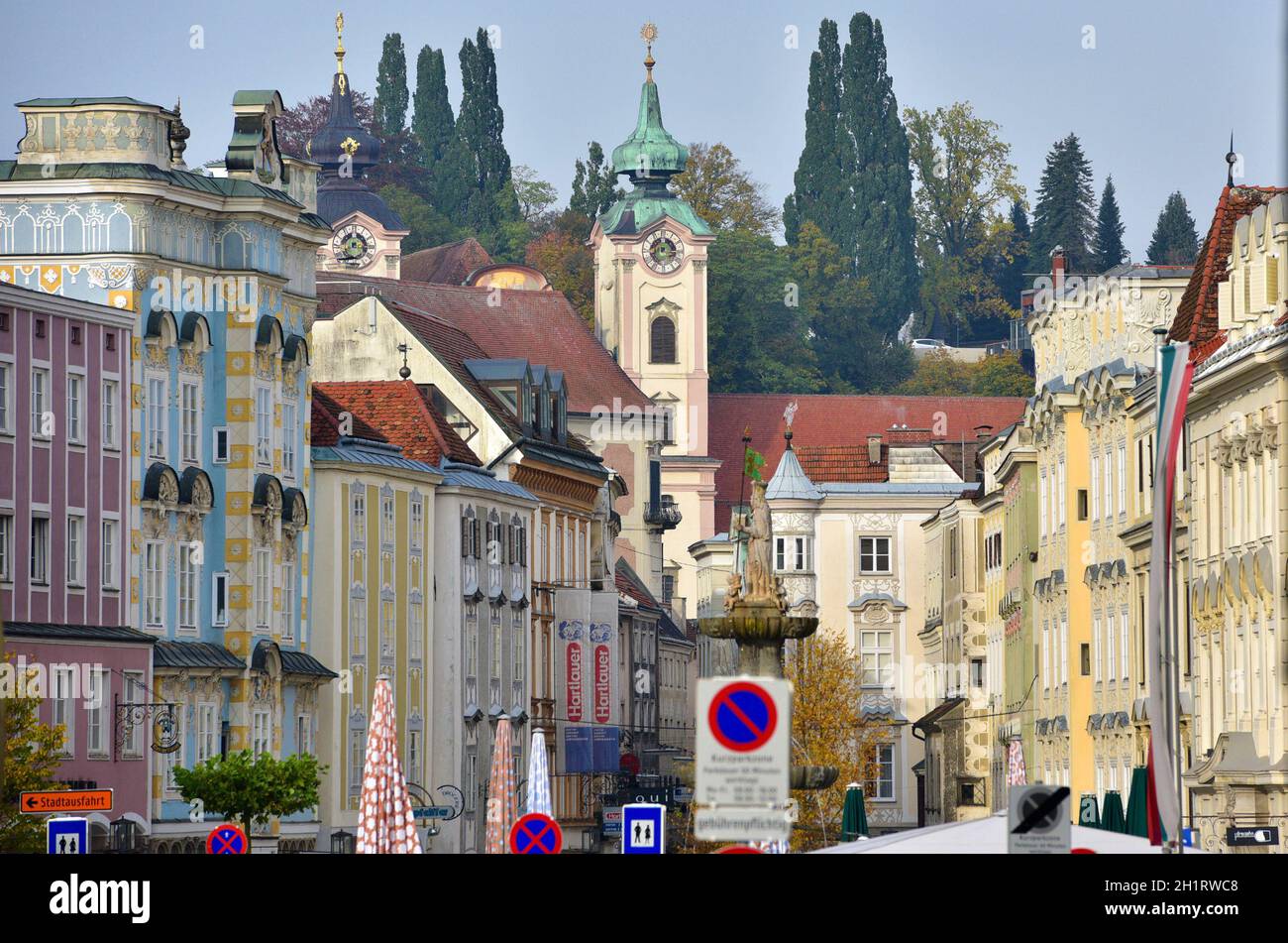 Der Stadtplatz der alten Industriestadt Steyr, Österreich, Europa - The town square of the old industrial town of Steyr, Austria, Europe Stock Photo