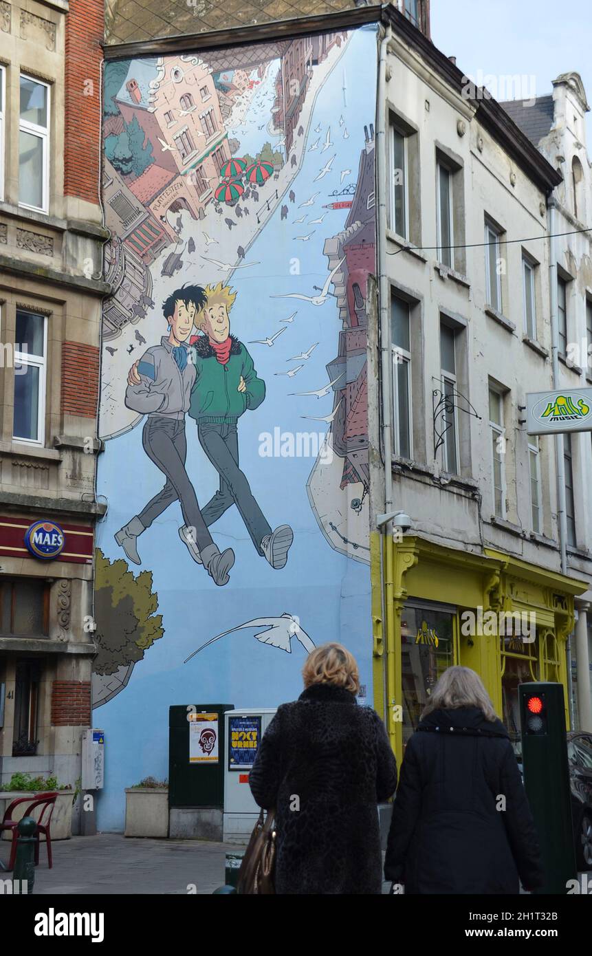 Brüssel ist eine Hochburg des Comics - In der ganzen Stadt findet man Hausfassaden mit überdimensionalen Comics und Malereien - Brussels is a strongho Stock Photo
