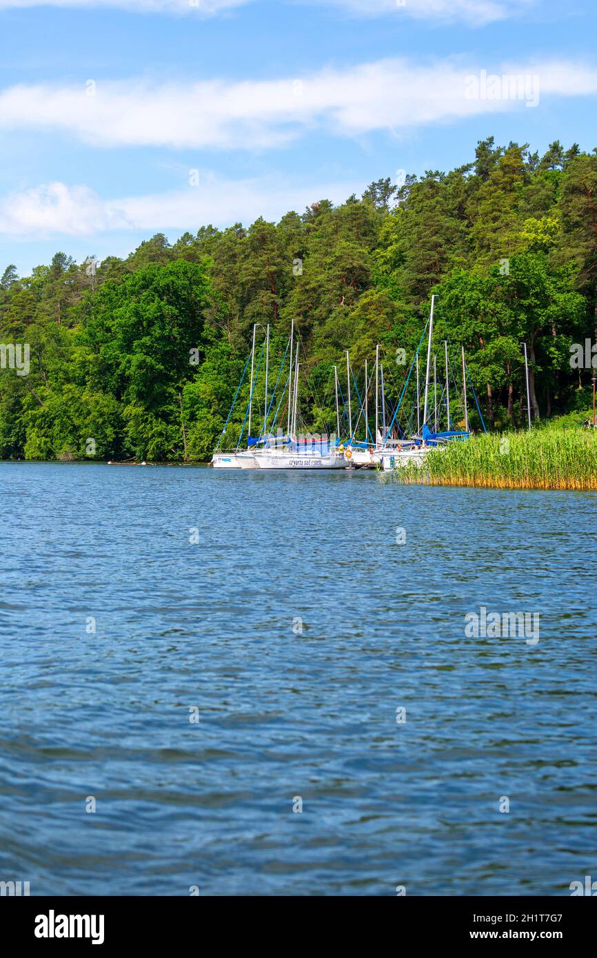 Shop buildings in Ruciane Nida, Masuria lake district in Poland, Europe,  Popular tourist place architecture aat the end of summer season, empty  exteri Stock Photo - Alamy