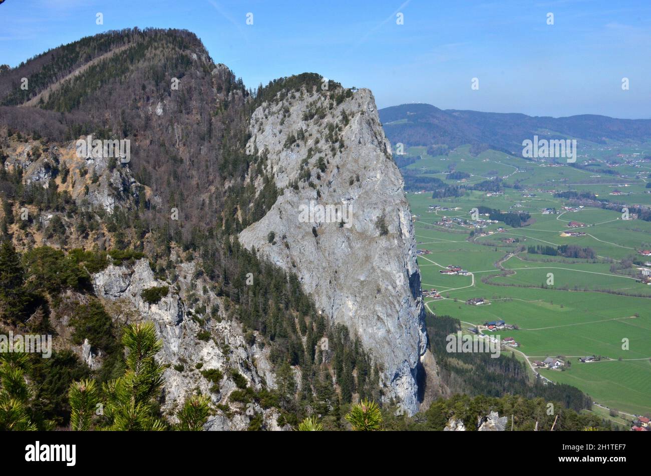 Drachenwand in Sankt Lorenz bei Mondsee, Oberösterreich, Salzburg, Österreich, Europa - Drachenwand in Sankt Lorenz near Mondsee, Upper Austria, Salzb Stock Photo