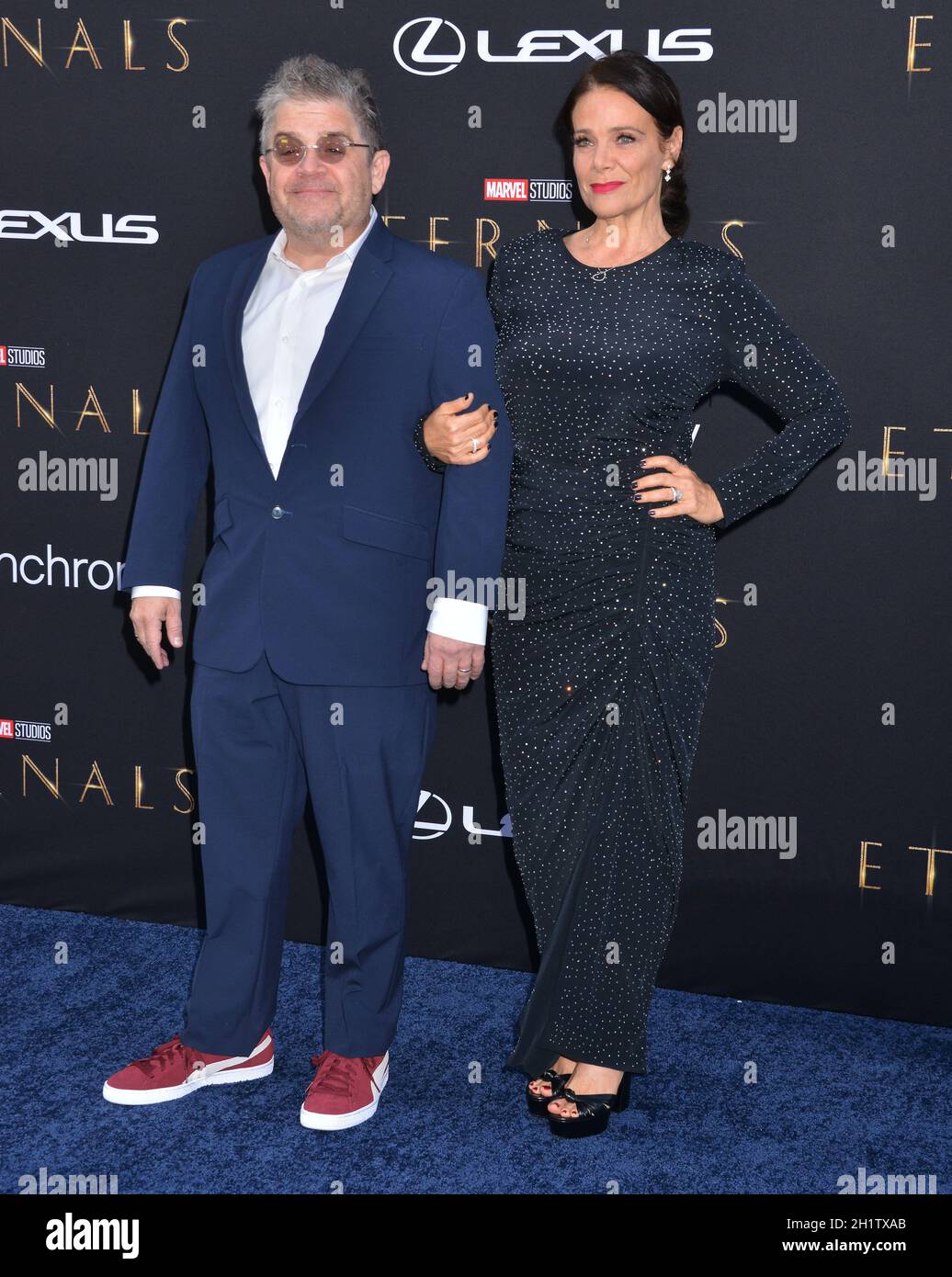 Los Angeles, USA. 19th Oct, 2021. Patton Oswalt, Meredith Salenger attends Marvel Studios' 'Eternals' premiere on October 18, 2021 in Los Angeles, Credit: Tsuni/USA/Alamy Live News Stock Photo