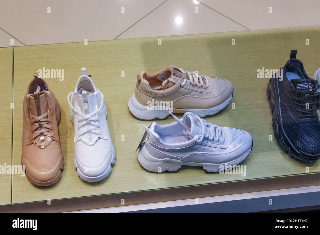 Sport shoes shop outlet hi-res stock photography and images - Alamy