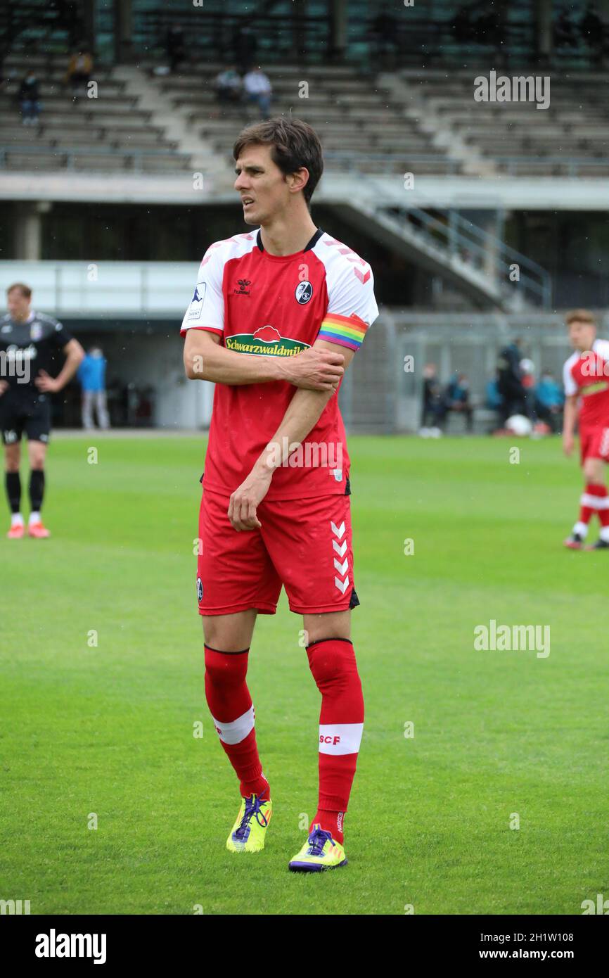 Johannes Flum (SC Freiburg II) im Spiel der Fussball-RL SW 20-21: 38. Sptg:  SC Freiburg II - TSV Eintracht Stadtallendorf Stock Photo - Alamy
