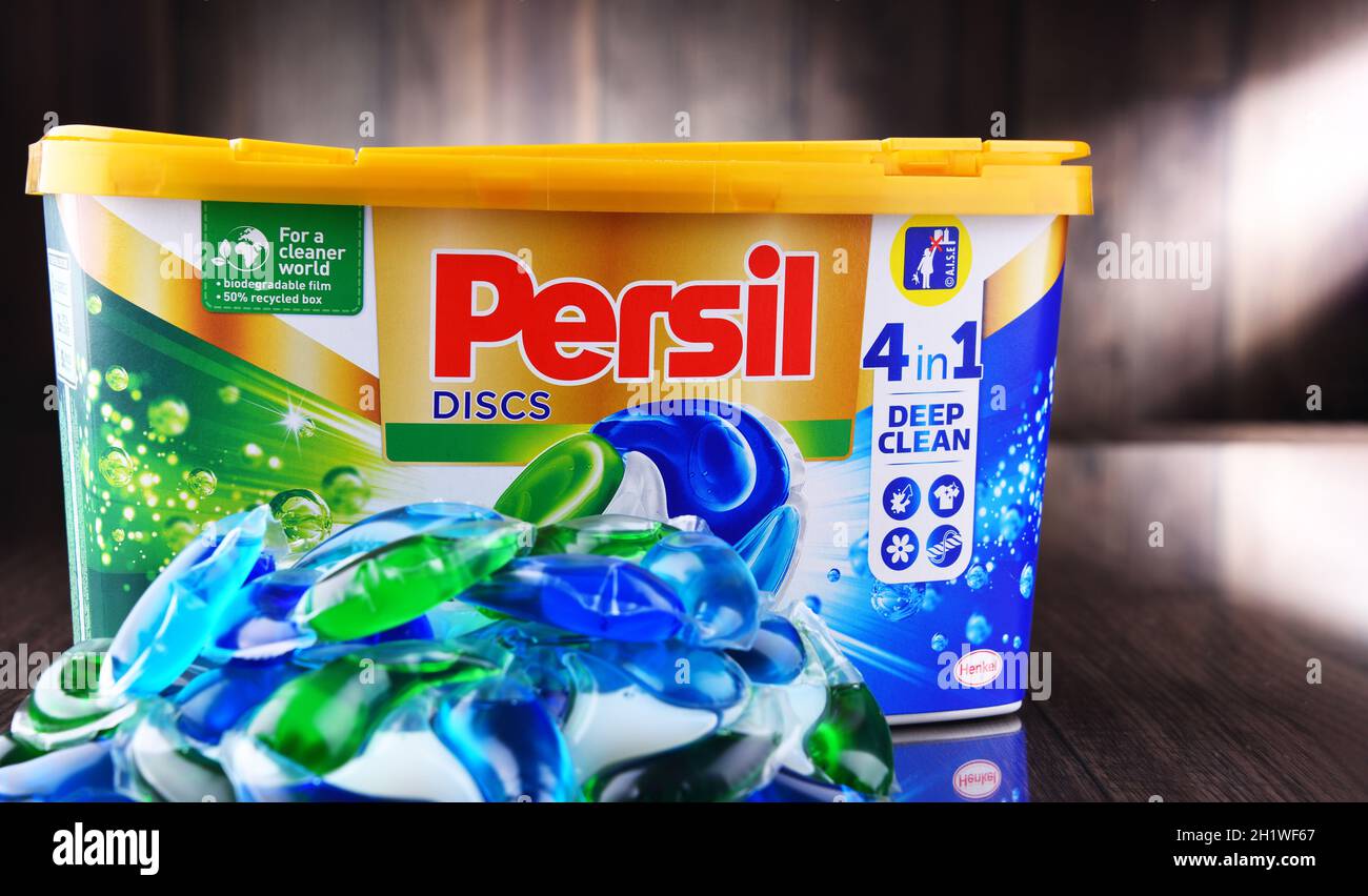 POZNAN, POL - JUN 10, 2021: A box of Persil capsule laundry detergent  product. Introduced by Henkel in 1907 Persil was the first commercially  availabl Stock Photo - Alamy
