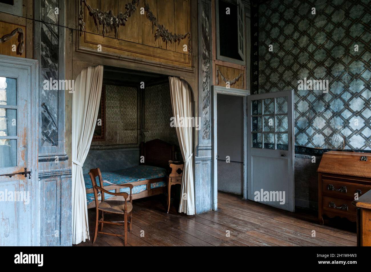 FRANCE. SAVOIE (73). CHAMBERY. LES CHARMETTES", HOME OF JEANJACQUES