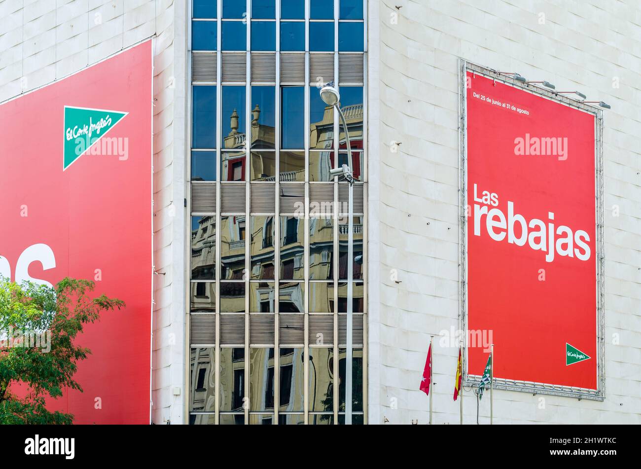 MADRID, SPAIN JULY 23, 2021 Facade of El Corte Ingles store in