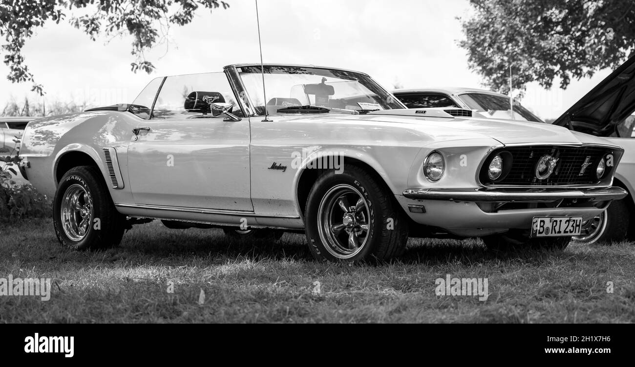 Bâche protection Ford US Mustang (1969-1970) cabriolet intérieure