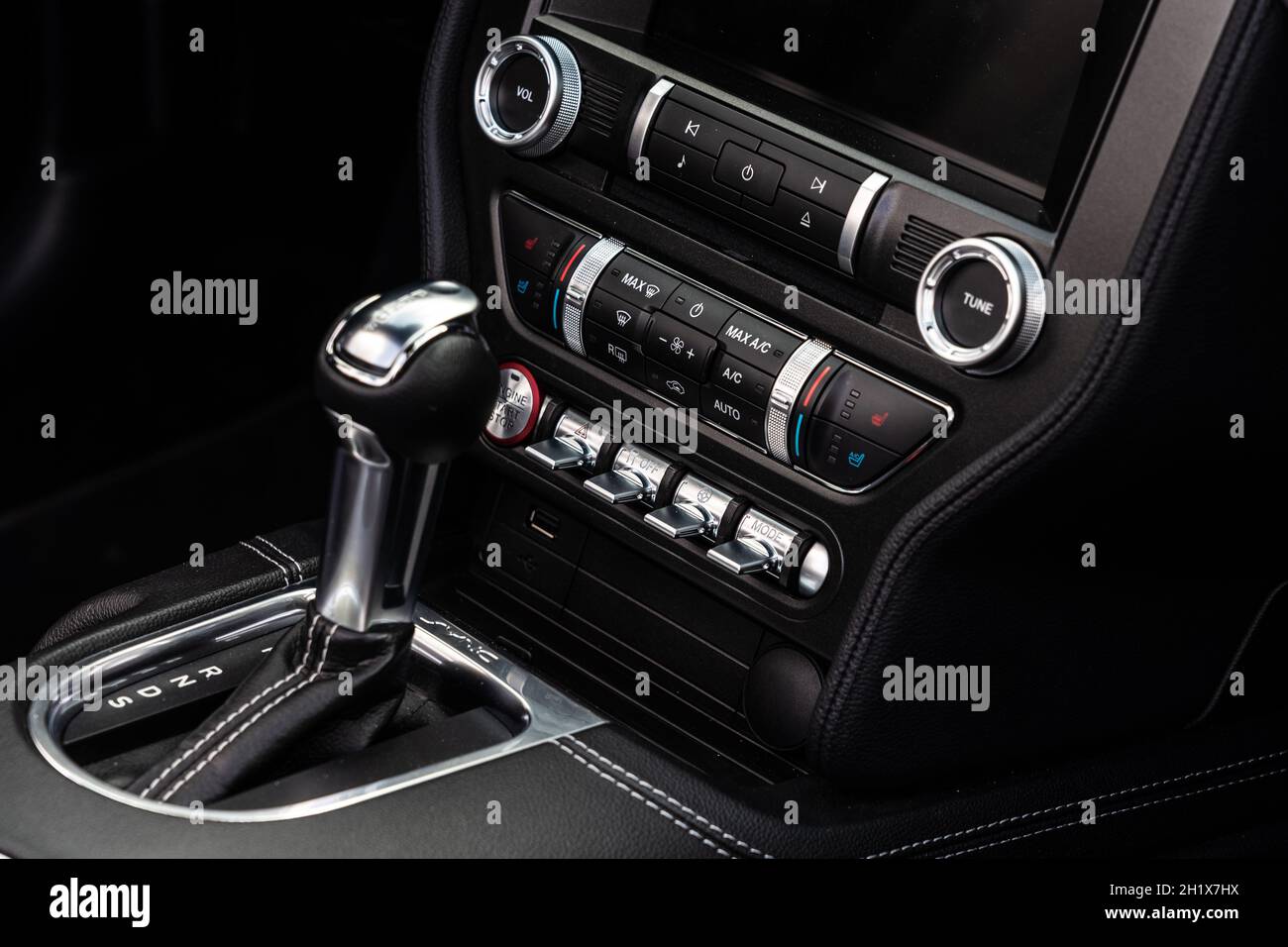 Interior new ford focus hi-res stock photography and images - Alamy