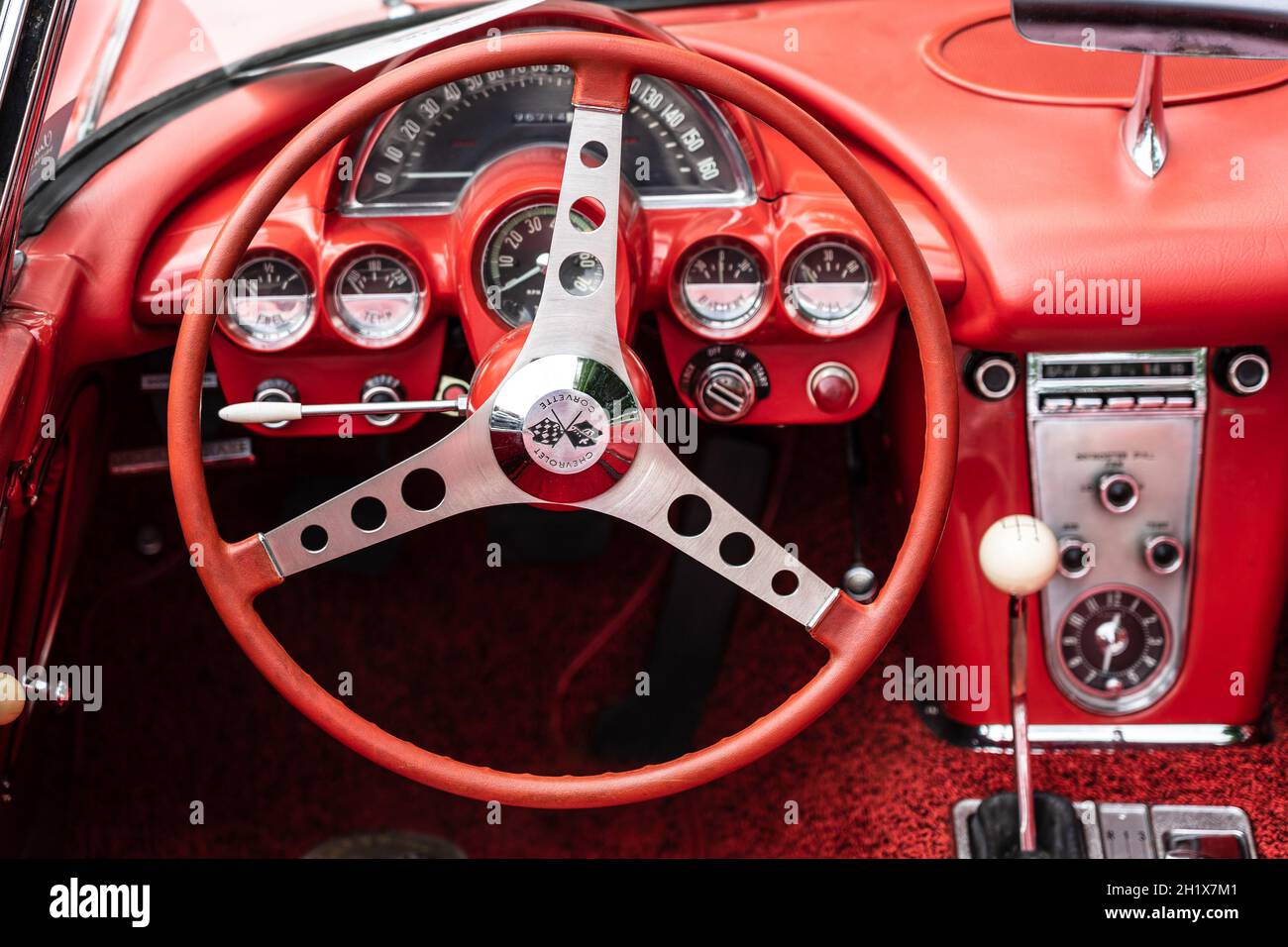 DIEDERSDORF, GERMANY - AUGUST 21, 2021: The interior of sports car Chevrolet Corvette (C1), 1960. The exhibition of 'US Car Classics'. Stock Photo
