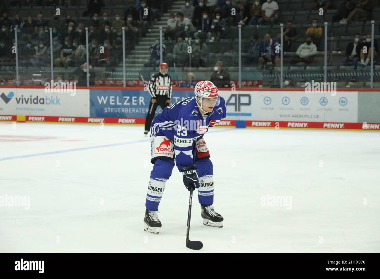 Max Görtz (SERC Wild Wings) traf zum 2:2 beim  Eishockey: Testspiel SERC Wild Wings vs Augsburg Panther Stock Photo