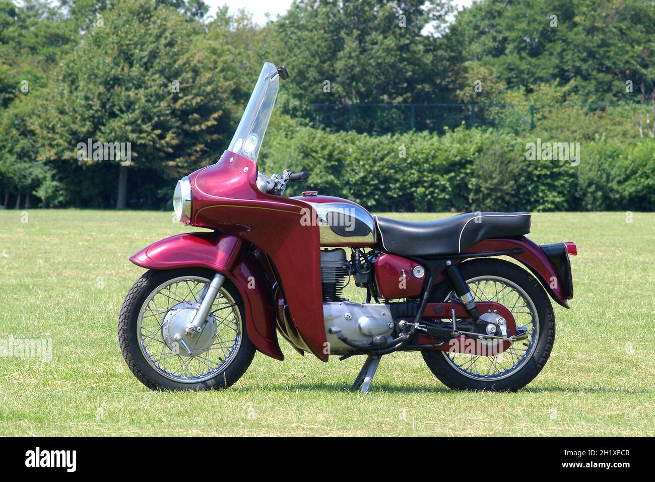 1959 Royal Enfield Crusader Sports 250cc.  Factory fitted Avon Airflow fairing. Stock Photo