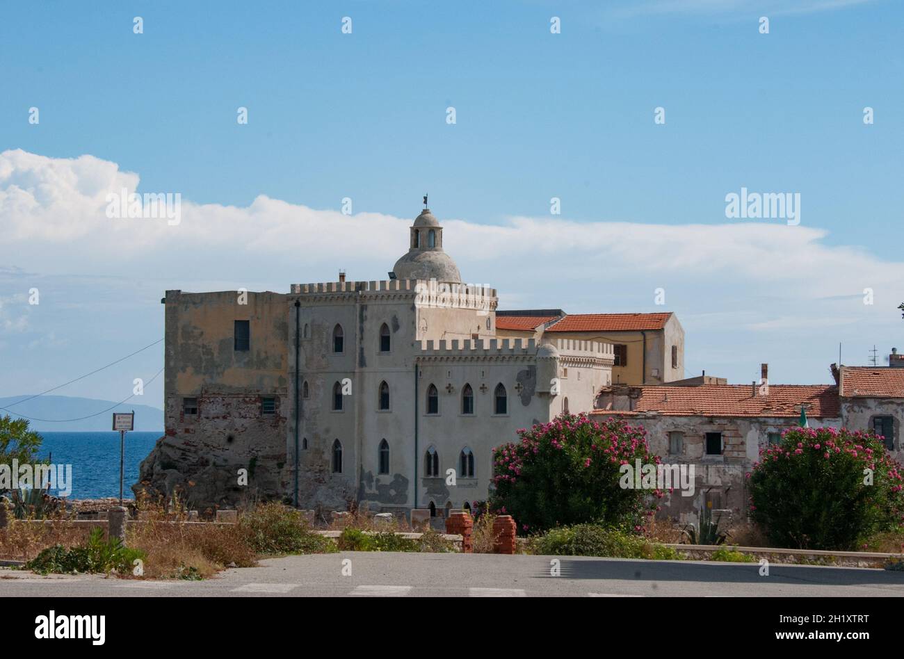 europe-italy-tuscany-tyrrhenian-sea-pianosa-island-the-harbour