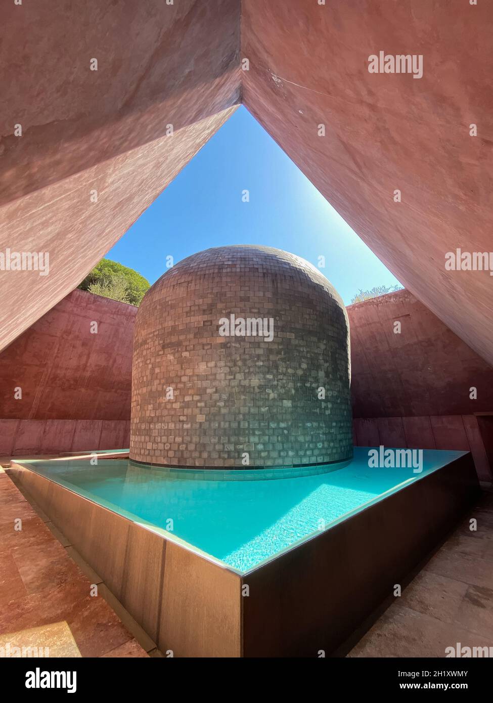 September 05, 2021 A James Turrell Second Wind Art Structure. Vejer de