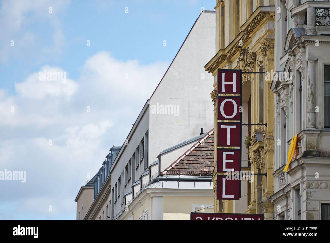 Hotel in der Wienzeile in Wien, Österreich, Europa - Hotel in Wienzeile in Vienna, Austria, Europe Stock Photo