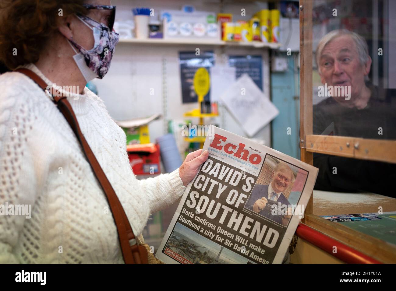 Newsagent Len Quinn sells a copy of the Southend Echo at his shop in Southend-on-Sea in Essex. Picture date: Tuesday October 19, 2021. Stock Photo