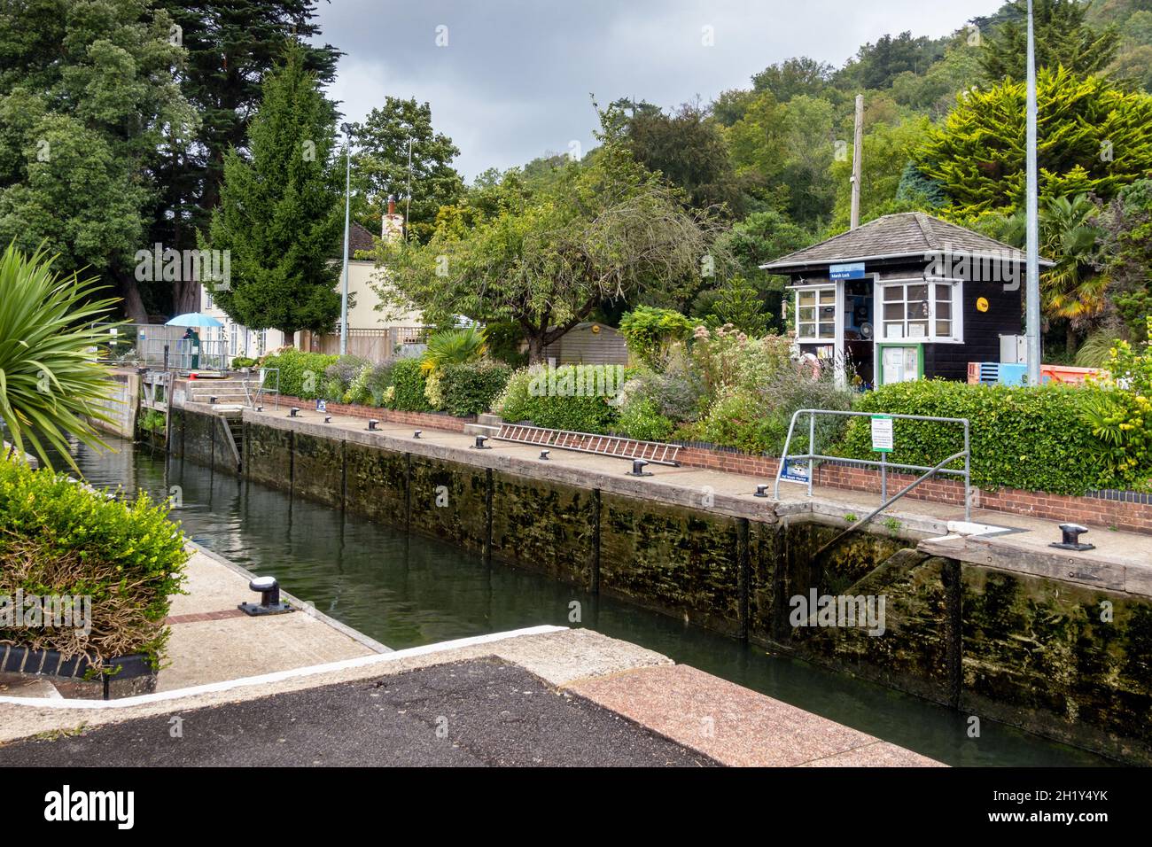 Marsh Lock on the River Thames at Henley-on-Thames in Oxfordshire, England. Stock Photo