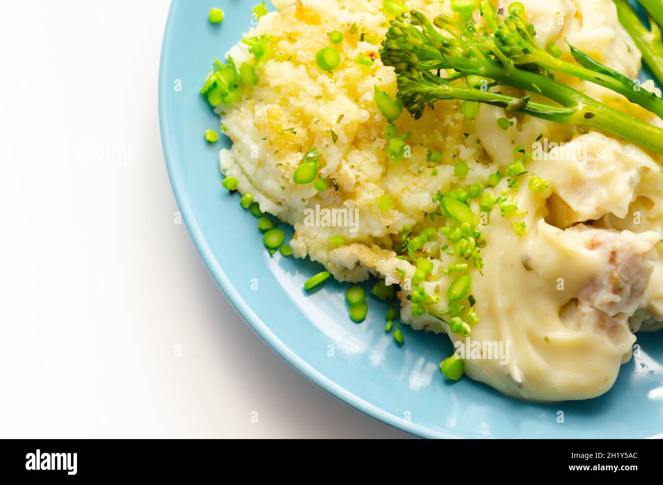 Tender pieces of smoked haddock and pollock in a creamy cheese sauce