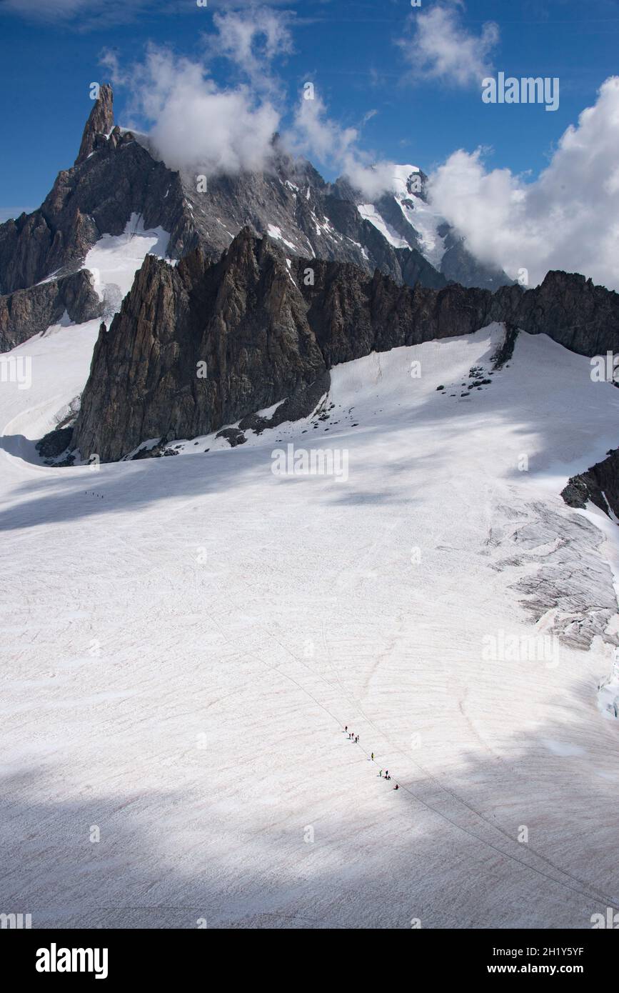 Glacier du geant vallée blanche hi-res stock photography and images - Alamy