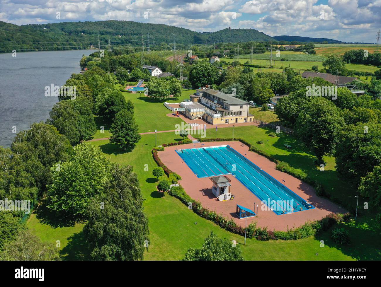 Hagen, North Rhine-Westphalia, Germany - Strandbad Hengstey am Hengsteysee,  the Hengsteysee is a reservoir completed in 1929 and operated by the Ruhr  Stock Photo - Alamy