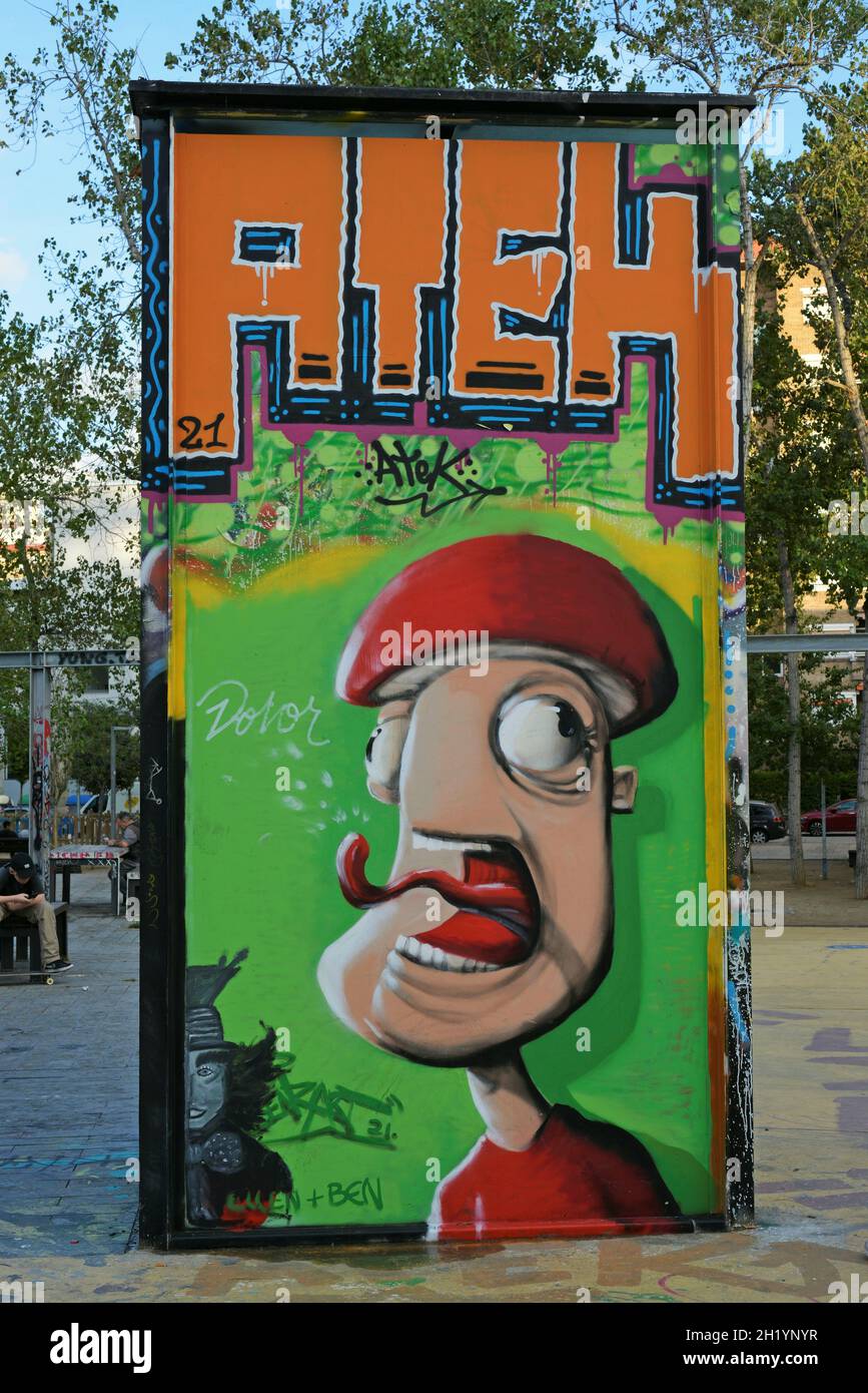 Graffiti and murals in the Tres Torres del Parallel Park in Barcelona, Catalonia, Spain Stock Photo
