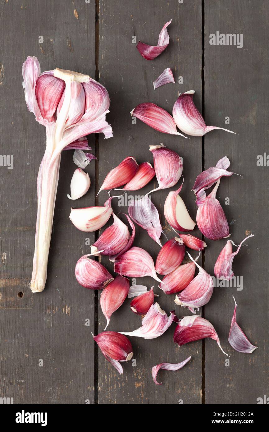 Garlic bulb with garlic cloves Stock Photo Alamy