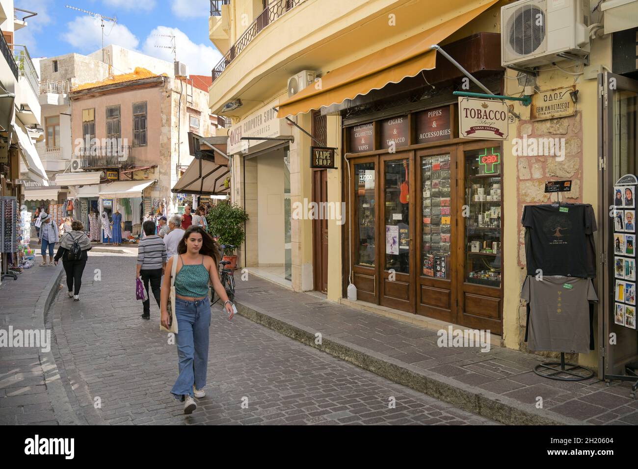 Einkaufstraße Eth. Antistaseos, Altstadt, Rethymno, Kreta, Griechenland Stock Photo