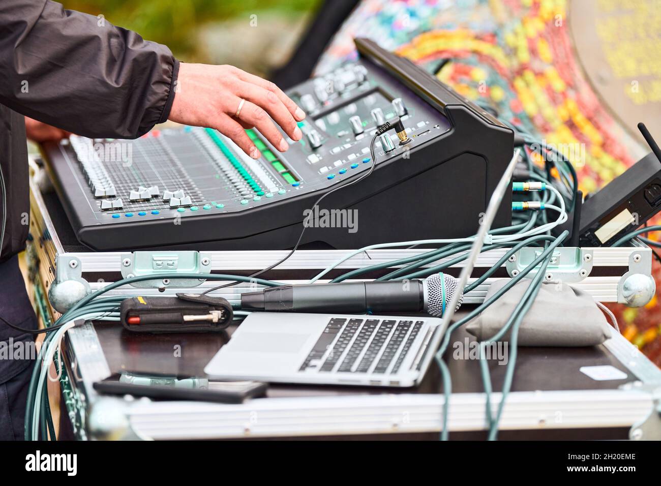 mixing live sound on a computer mixing live sound on a computer