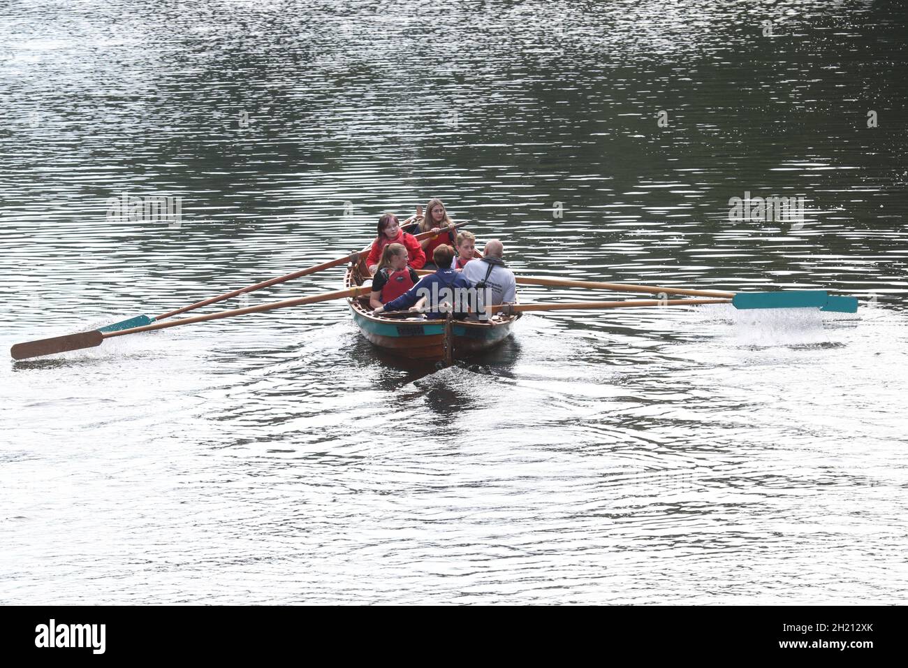 Learning rowing techniques hi-res stock photography and images - Alamy
