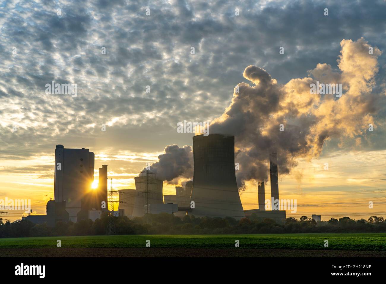 Lignite-fired power plant, RWE Power AG Niederaussem power plant ...