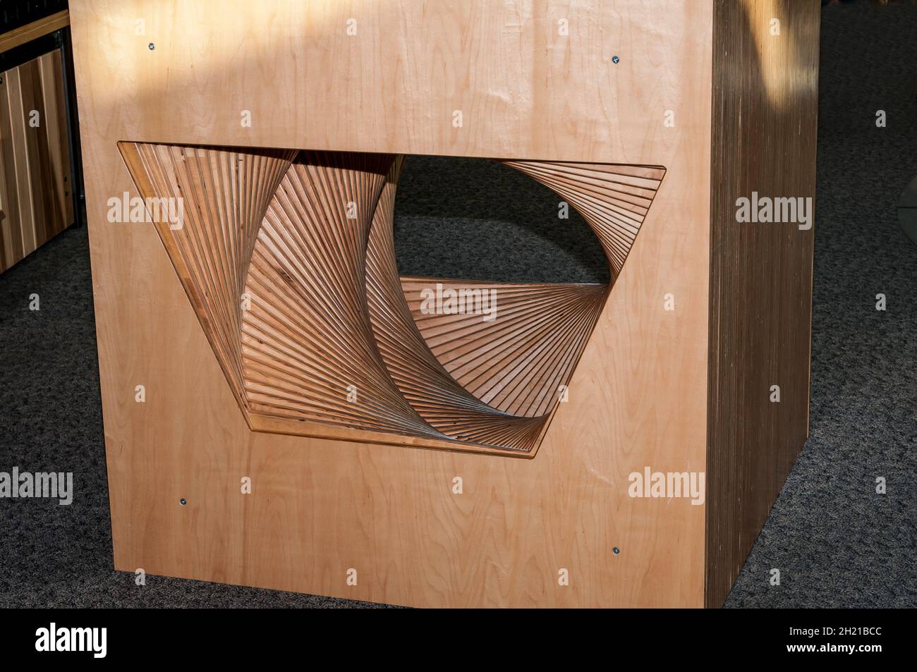 Tunnel squares hi-res stock photography and images - Alamy