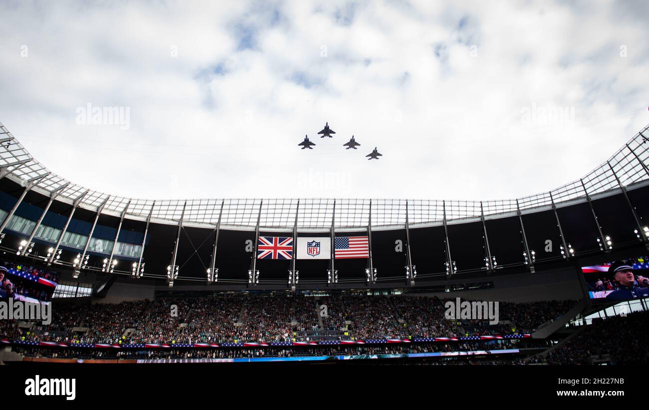 NFL London Games 2022: It's Gameday at Wembley!! 