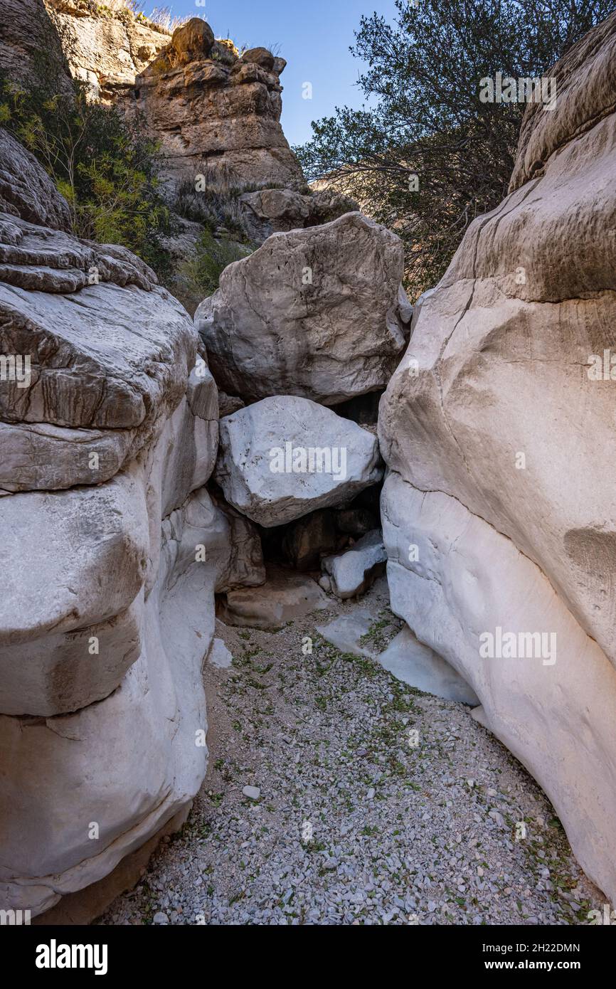Boulders Fill The Path To Ernst Tinaja canyon in Big Bend Stock Photo