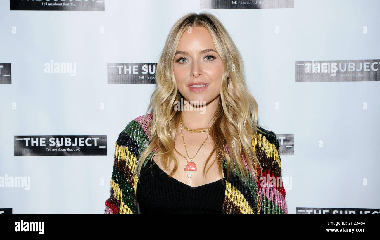 Actress Jenny Mollen Attends The Subject Film Premiere Held At Cinepolis Luxury Cinema In New