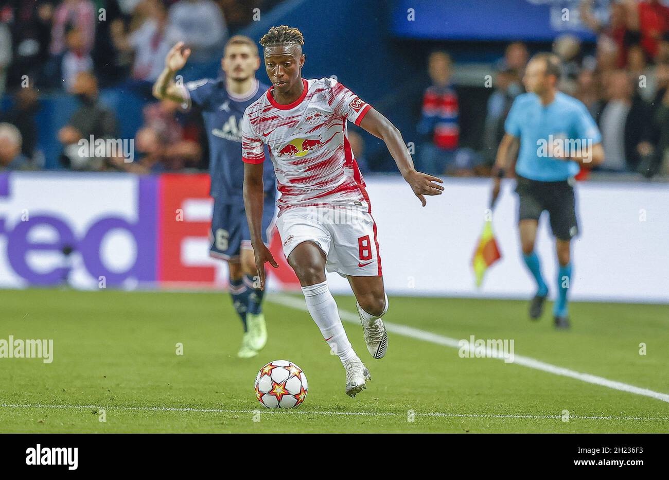 Paris, France, on October/ 2021, AMADOU HAÏDARA of RB LEIPZIG during the  UEFA Champions League first round Group A football match between Paris  Saint-Germain's (PSG) and RB Leipzig, at The Parc des