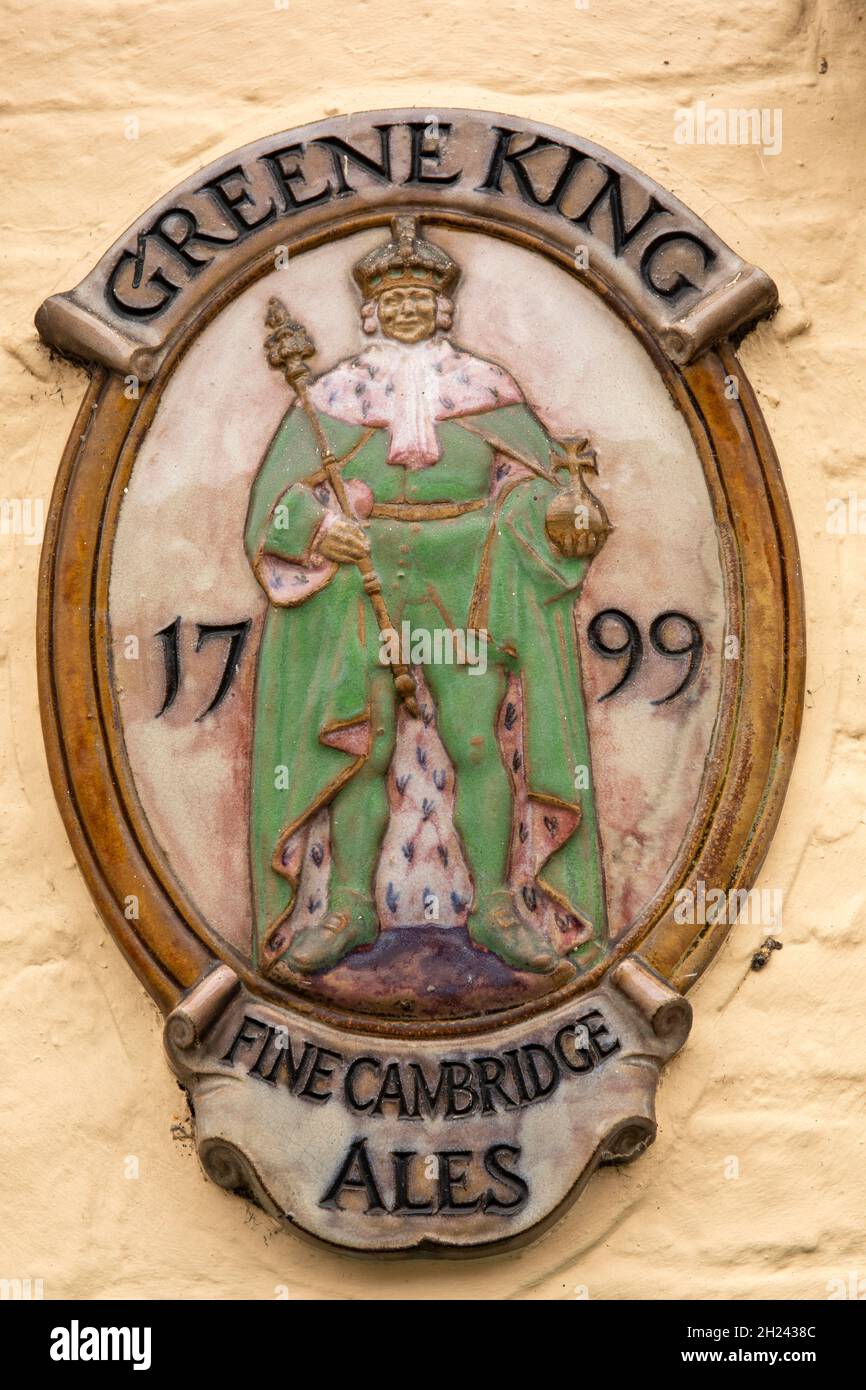 UK, England, Cambridgeshire, Cambridge, King Street, vintage Greene King Brewery, Fine Cambridge Ales ceramic advertising sign Stock Photo