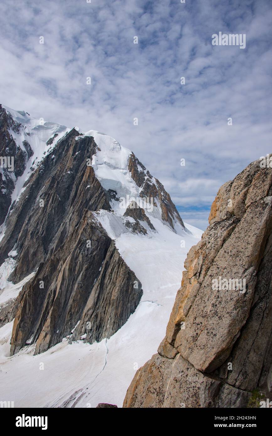 Glacier du geant aiguille du midi hi-res stock photography and images ...