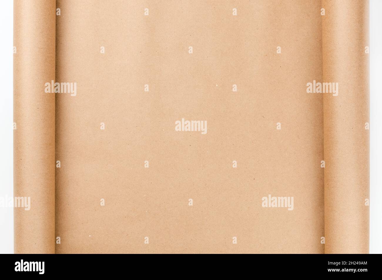 Roll of plain brown wrapping paper Stock Photo - Alamy