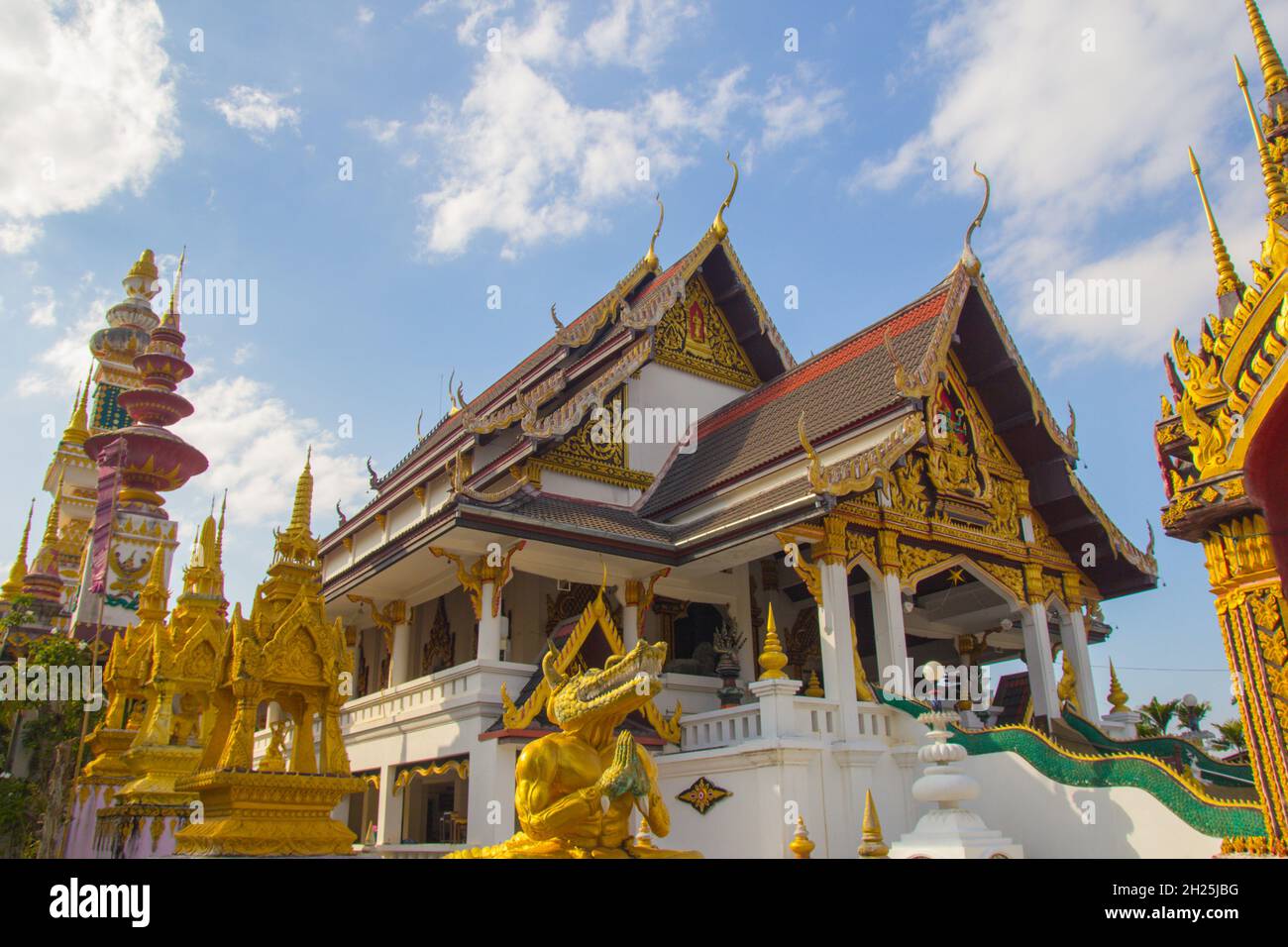 Thailand temples, churches, Buddhist art in Thailand Stock Photo - Alamy