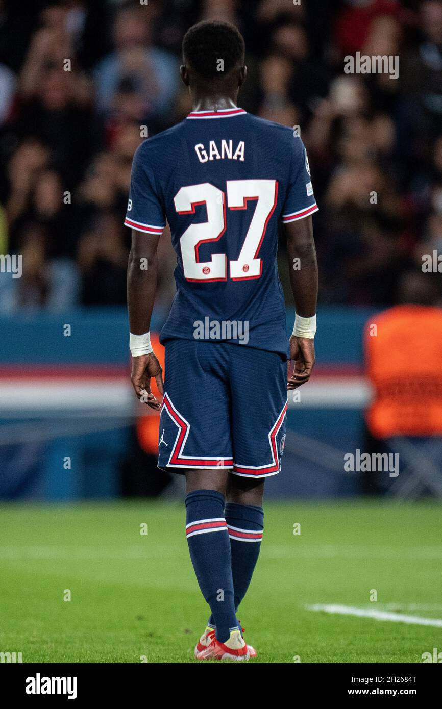 PARIS, FRANCE - OCTOBER 19: Idrissa Gueye Gana of Paris Saint-Germain  during the UEFA Champions League group A match between Paris Saint-Germain  and R Stock Photo - Alamy