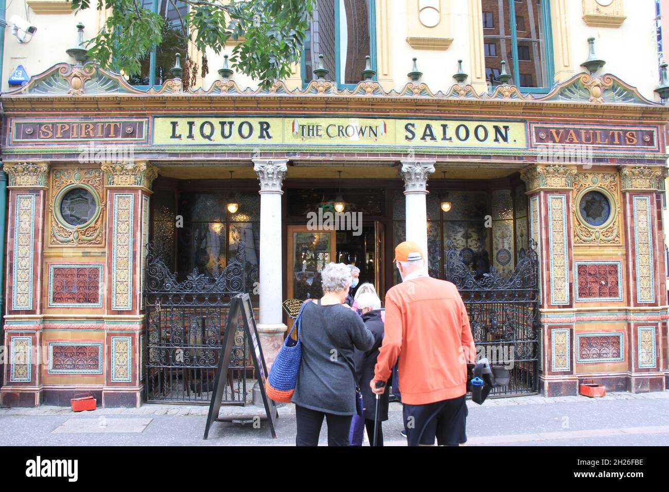 The Crown Liquor Saloon, Belfast, Northern Ireland Stock Photo