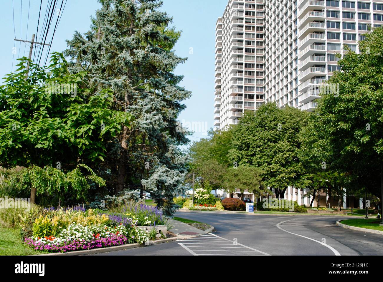 Driveway to Winton Place, Lakewood, Ohio Stock Photo Alamy