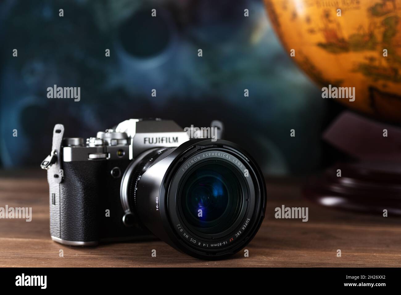Fuji xt4 hi-res stock photography and images - Alamy