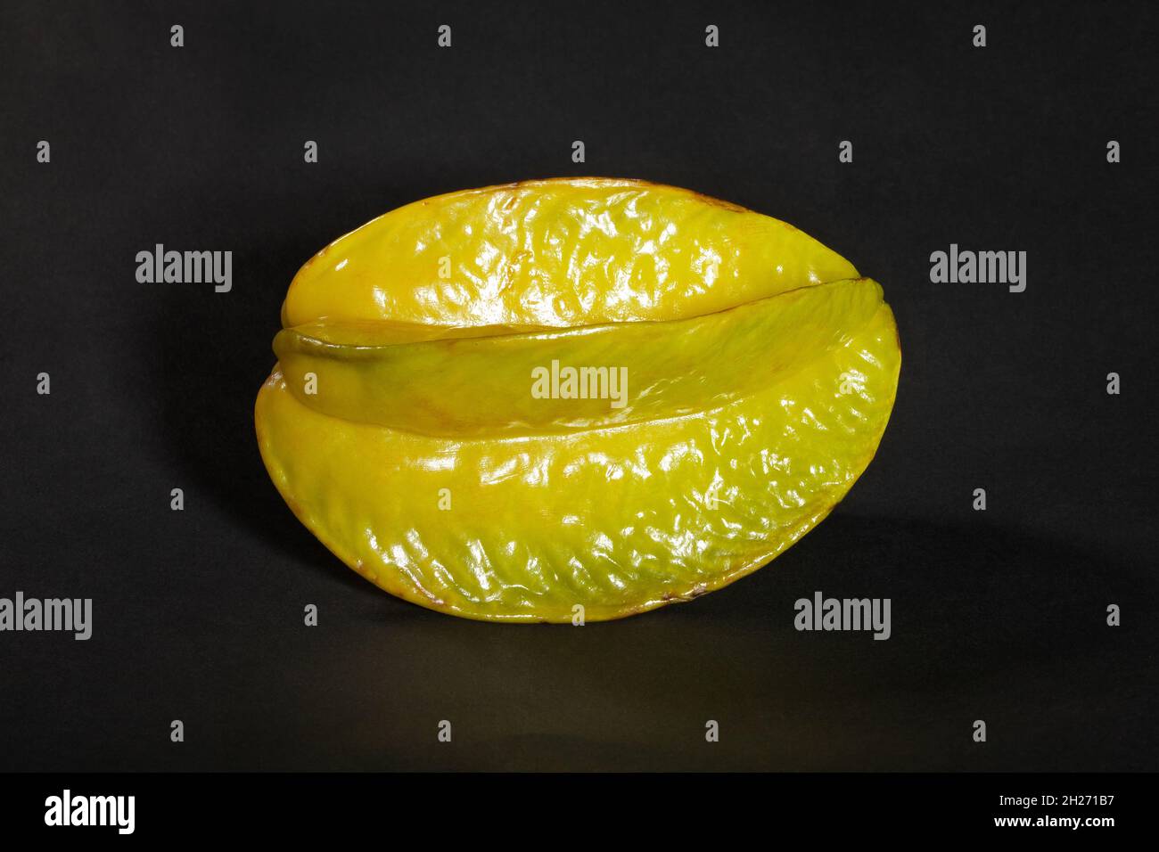 carambola starfruit on black background Stock Photo